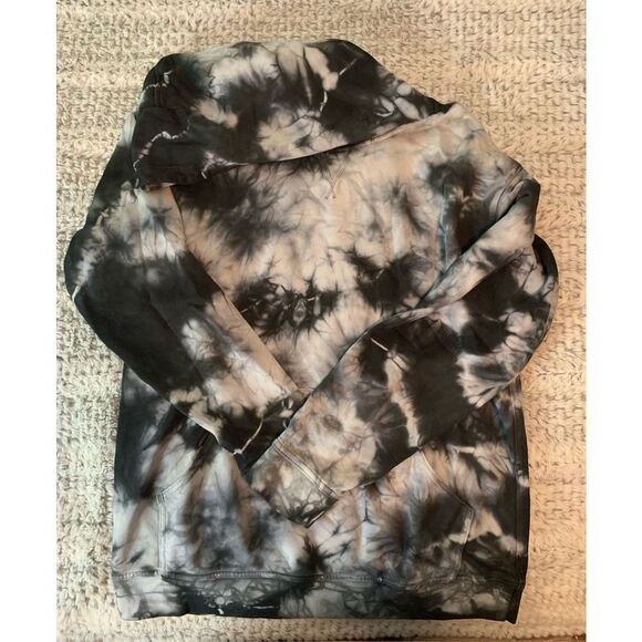 Limited Edition Lululemon All Yours Hoodie
Earth Dye - Picture 8 of 11